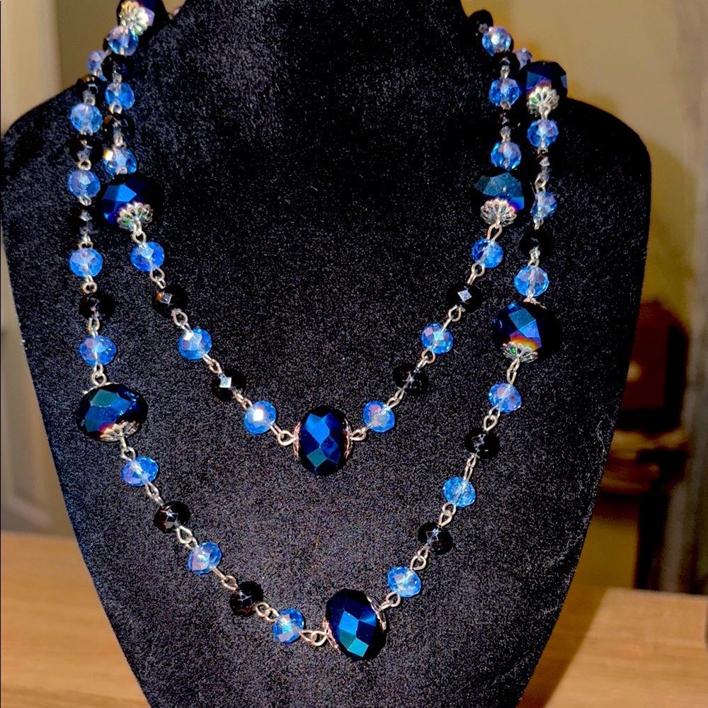 Vintage aurora blue glass bead Neaklace